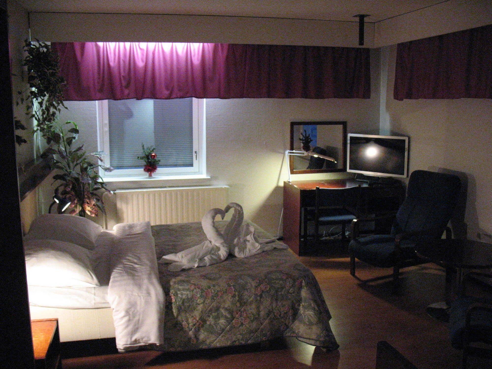Hotel Kemijaervi Exteriör bild